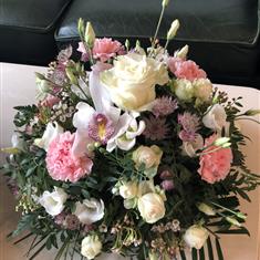 Pink &amp; Cream Posy