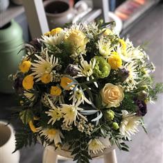 Green &amp; Yellow Posy