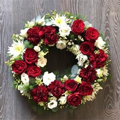 Red &amp; White Wreath