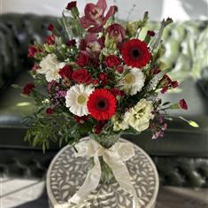 Romantic Vase Arrangement 